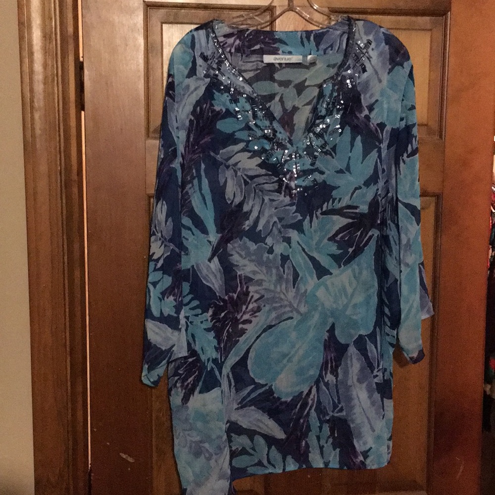Avenue 3/4 sleeve blouse